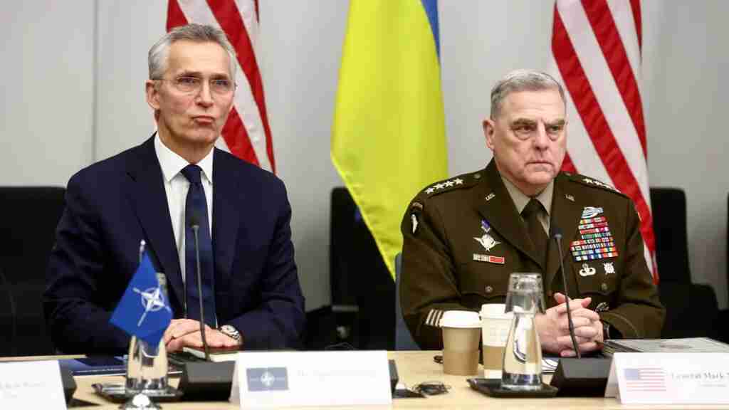 La OTAN insiste en la urgencia de enviar a Ucrania el armamento prometido