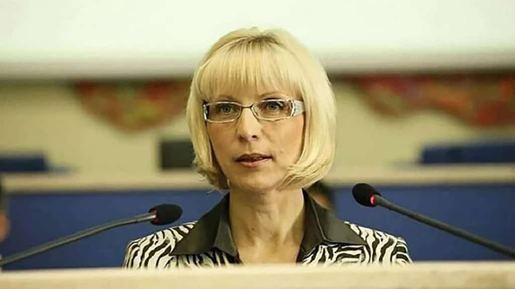 Muerte de Marina Yankina, al caer de un edificio en rusia