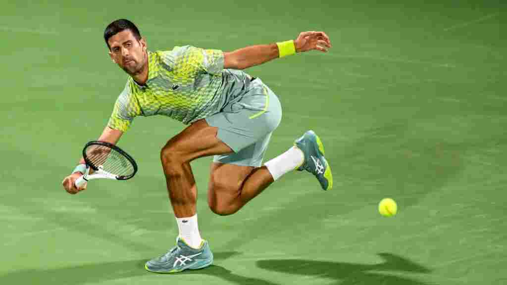 Novak Djokovic se estrena con victoria ante un combativo Machac en Dubai