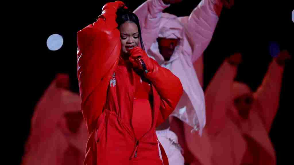 Rihanna aumenta sus reproducciones en un 640 % en Spotify tras el Super Bowl