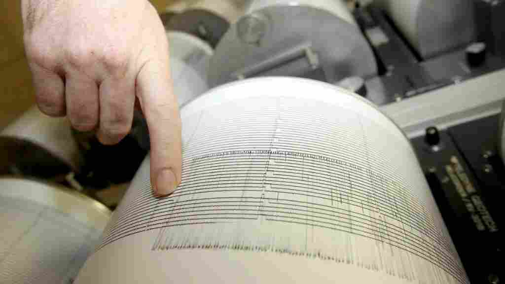 Un sismo de magnitud 6,1 sacude las aguas en el norte de Nueva Zelanda - Un sismo de magnitud 4,3 se siente en la Amazonía peruana