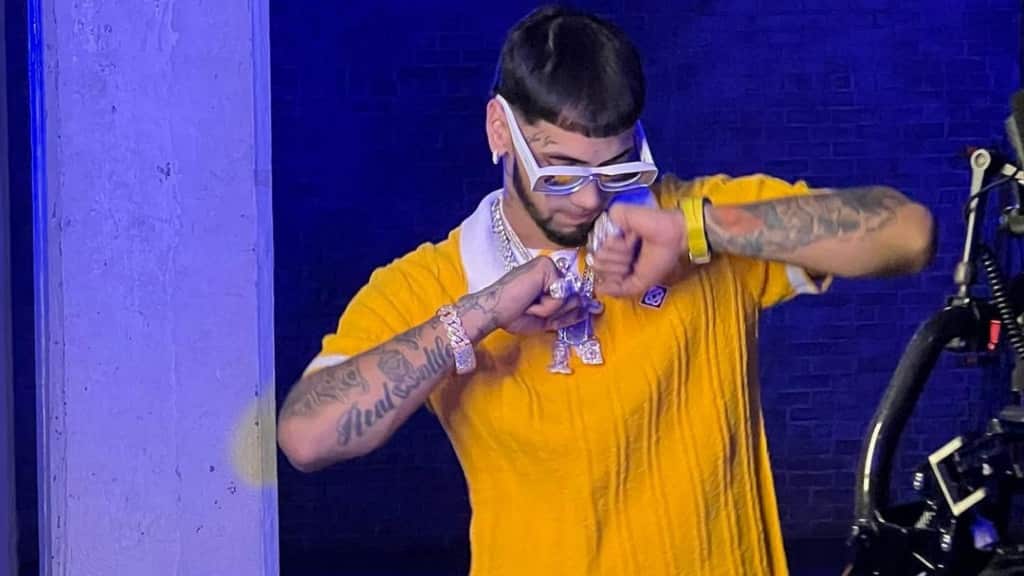 Yailin expone amenazas de Anuel con capturas de conversaciones en redes sociales