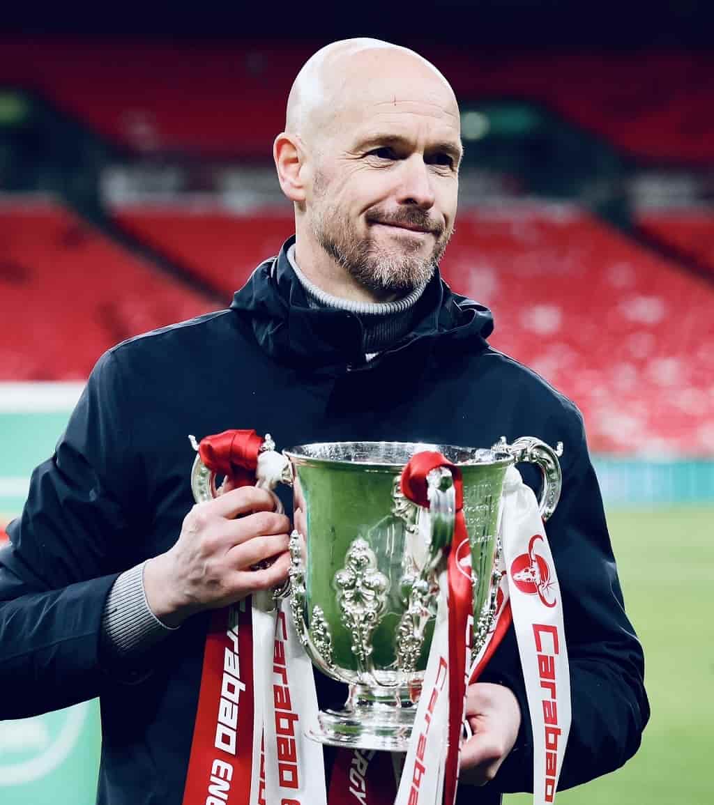 Erik Ten Hag gana su primer trofeo con Manchester United- carabao cup 2023