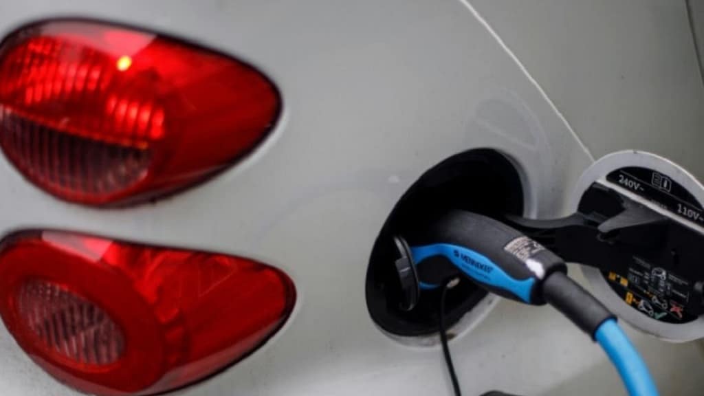 Europa aprueba fin de la venta de vehículos nuevos a gasolina a partir de 2035