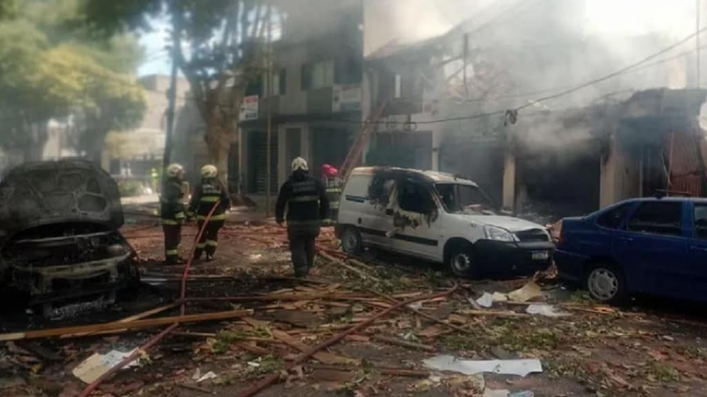 Muere una persona tras explosión en una vivienda de Villa Devoto