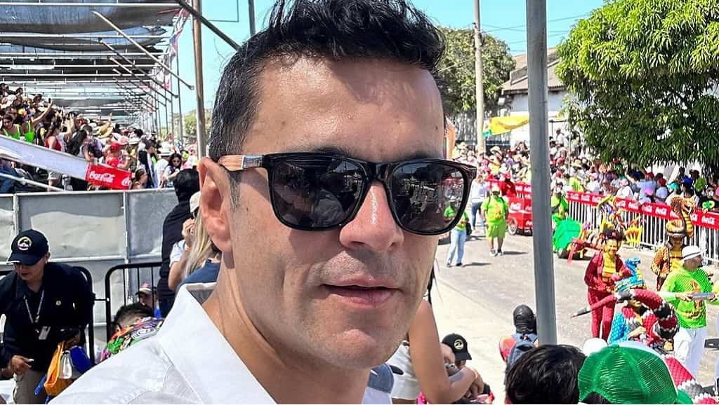 Juan Diego Alvira renunció a la Revista Semana