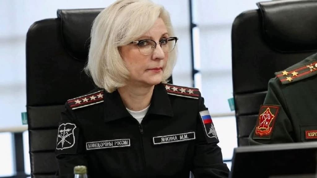 Muerte de Marina Yankina, al caer de un edificio en rusia