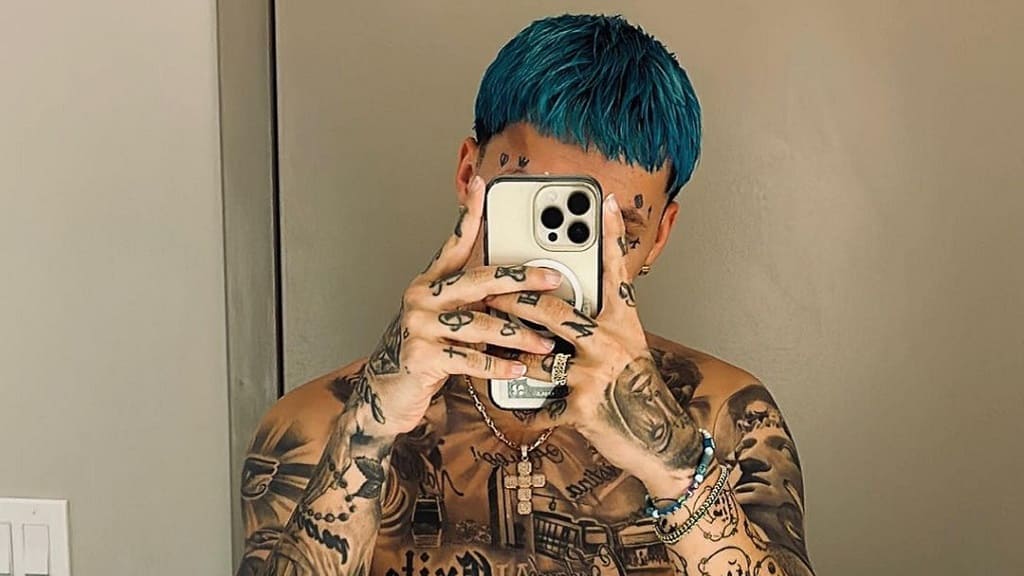 Blessd ofrece recompensa para recuperar iPhone que le robaron en carnaval de Barranquilla