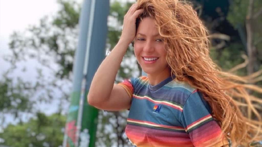 Shakira agradece a España en su despedida: "La amistad es más larga que el amor"----Destapan los supuestos motivos por los que la mamá de Piqué no quería a Shakira