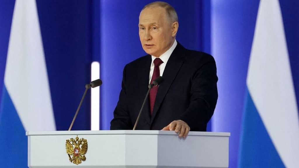 CPI ORDENA ARRESTO DE PUTIN-- En su crítica a Occidente, Putin también condenó el matrimonio gay