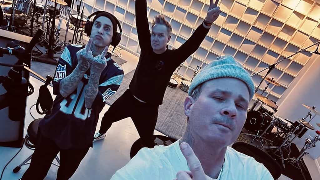 Travis Barker se opera de la lesión que hizo cancelar parte de la gira de Blink-182