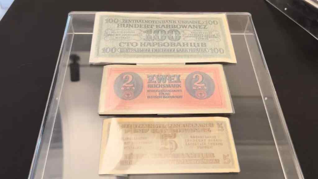 Billetes nazis incautados por la Aduana argentina pasan a ser objeto de un museo