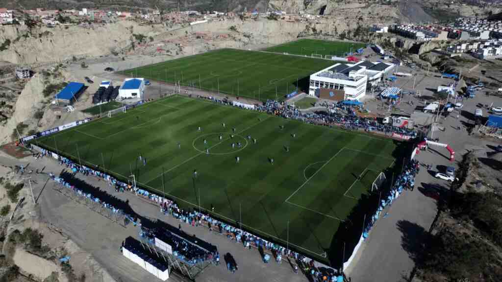 Bolívar inaugura centro de alto rendimiento con miras a revolucionar el fútbol boliviano