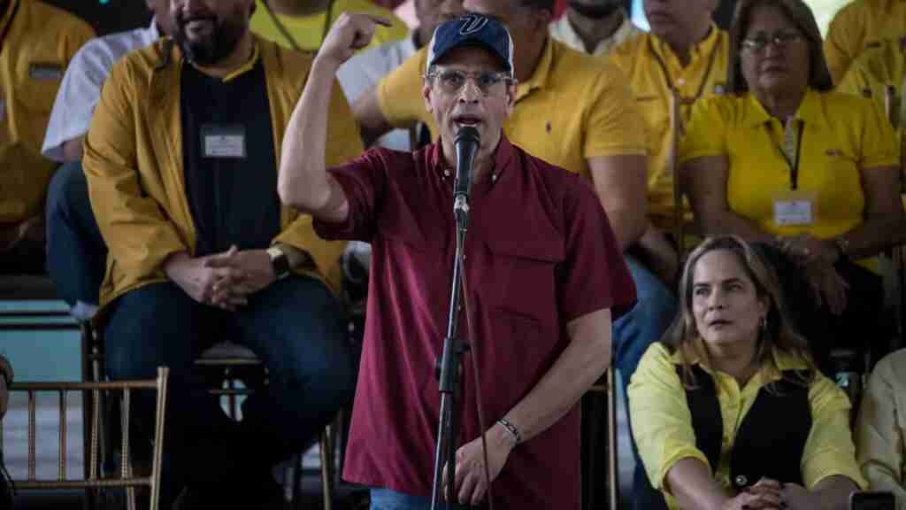 Capriles lanza su candidatura para las primarias presidenciales en Venezuela
