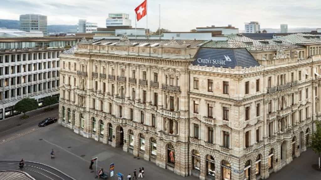 ubs comprará a Credit Suisse