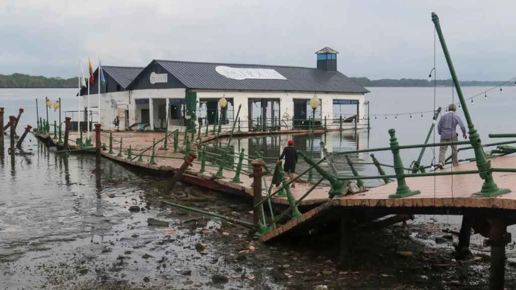 Daños de 10 millones de dólares en sector camaronero de Ecuador por el terremoto