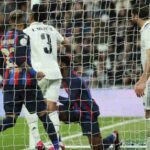 El Barcelona golpea con nueva identidad