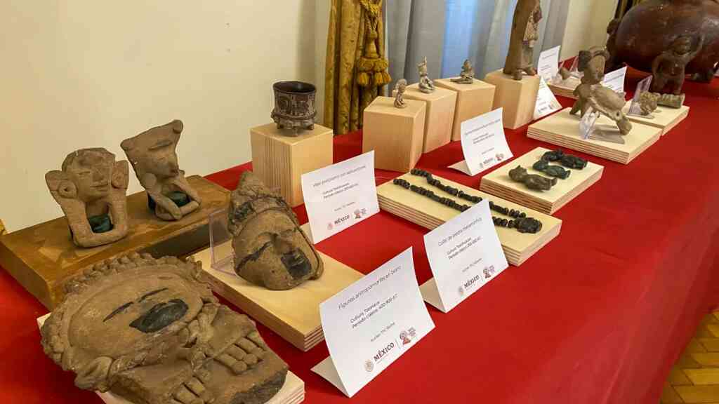 México recupera 43 objetos precolombinos incautados en Italia (1)