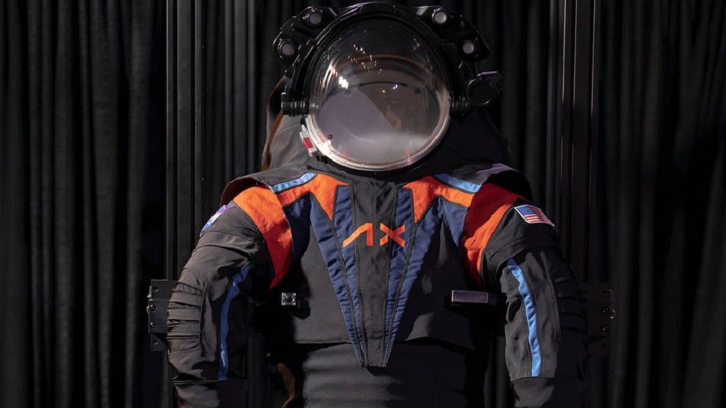 La Nasa introduce un nuevo traje espacial para los astronautas de Artemis