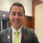 Atacan con mensaje homofóbico a Pablo Arango Robledo, reportero de Caracol
