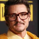 Pedro Pascal y John Travolta se suman al elenco de presentadores en los Óscar