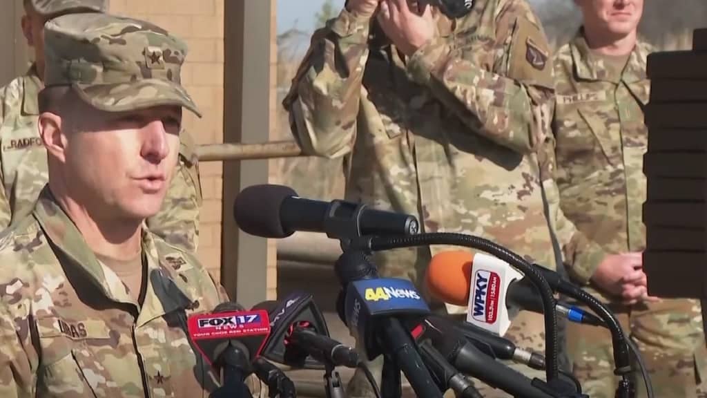 Nueve soldados mueren en choque de helicópteros militares en Kentucky