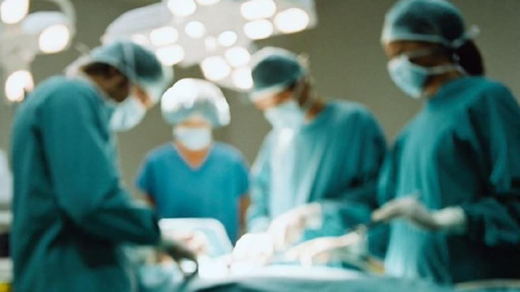 AMPUTAN PENE POR ERROR A PACIENTE EN UN HOSPITAL ITALIANO- EN AREZZO