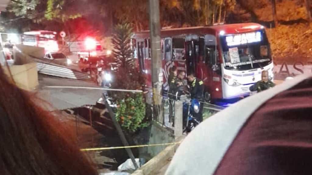 Asesinan a una persona cerca de la estatua que le hicieron a René Higuita en el doce de octubre, en Medellín