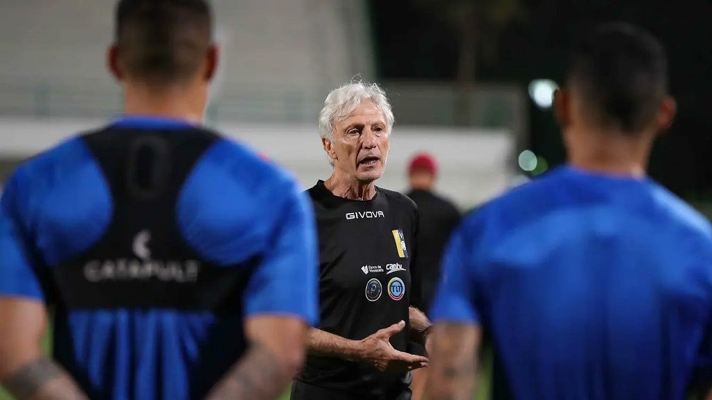 La salida de Pékerman de Venezuela tiene una mención a Pascual Lezcano