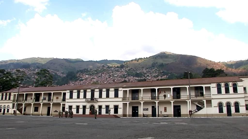 Autoridades buscan a reclusos fugados del Décimo Batallón de Infantería de Medellín- delincuentes escaparon