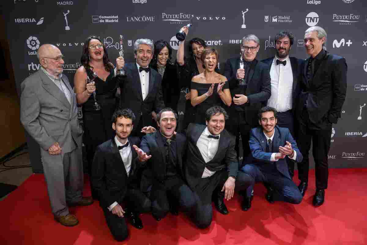 Argentina, en cine, y Colombia, en series, arrasan en los X Premios Platino