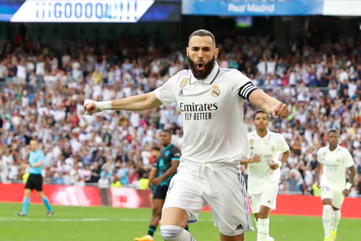 Benzema afina la puntería