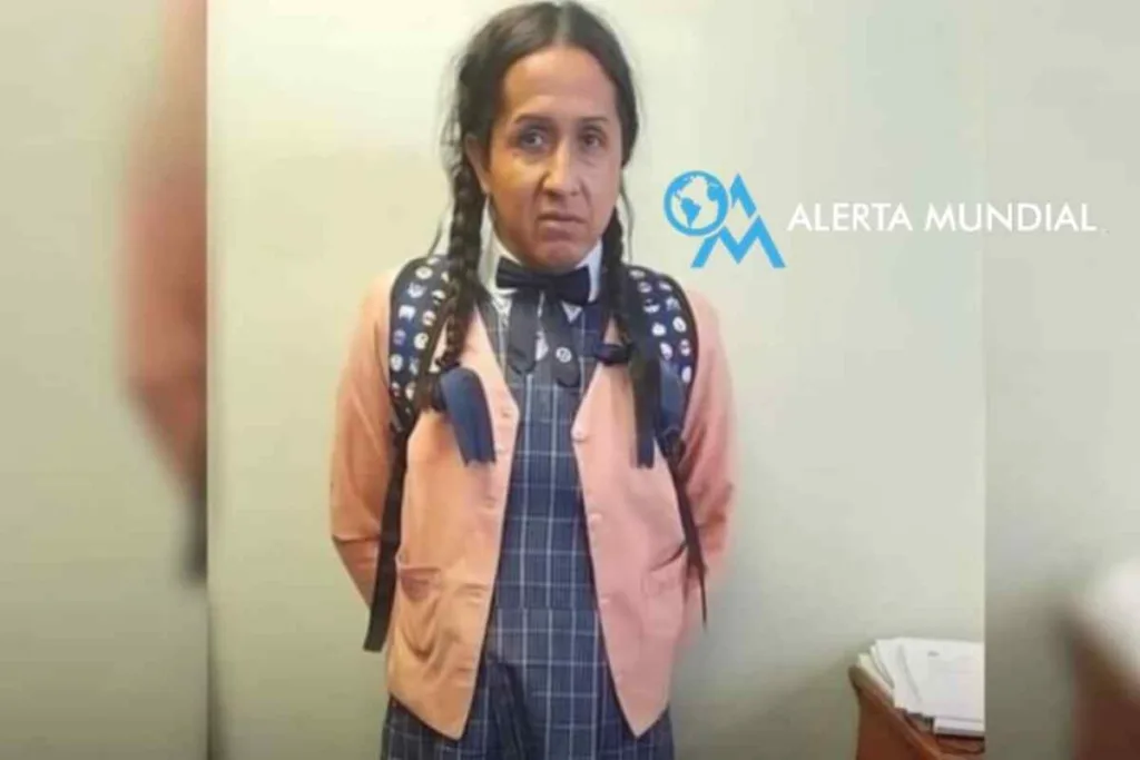 Detienen a acosador vestido de escolar en colegio de mujeres en Huancayo