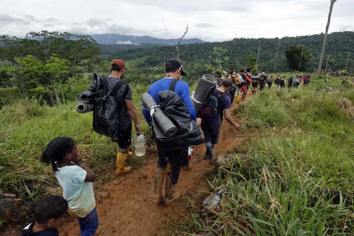 Colombia fortalece la presencia de las autoridades migratorias en la puerta del Darién