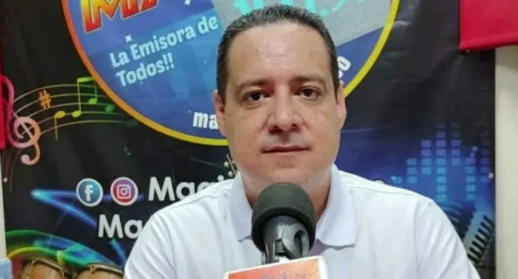 Diego Saviola: Periodista deportivo le exigió a una colega que se callara por no saber de Caifanes