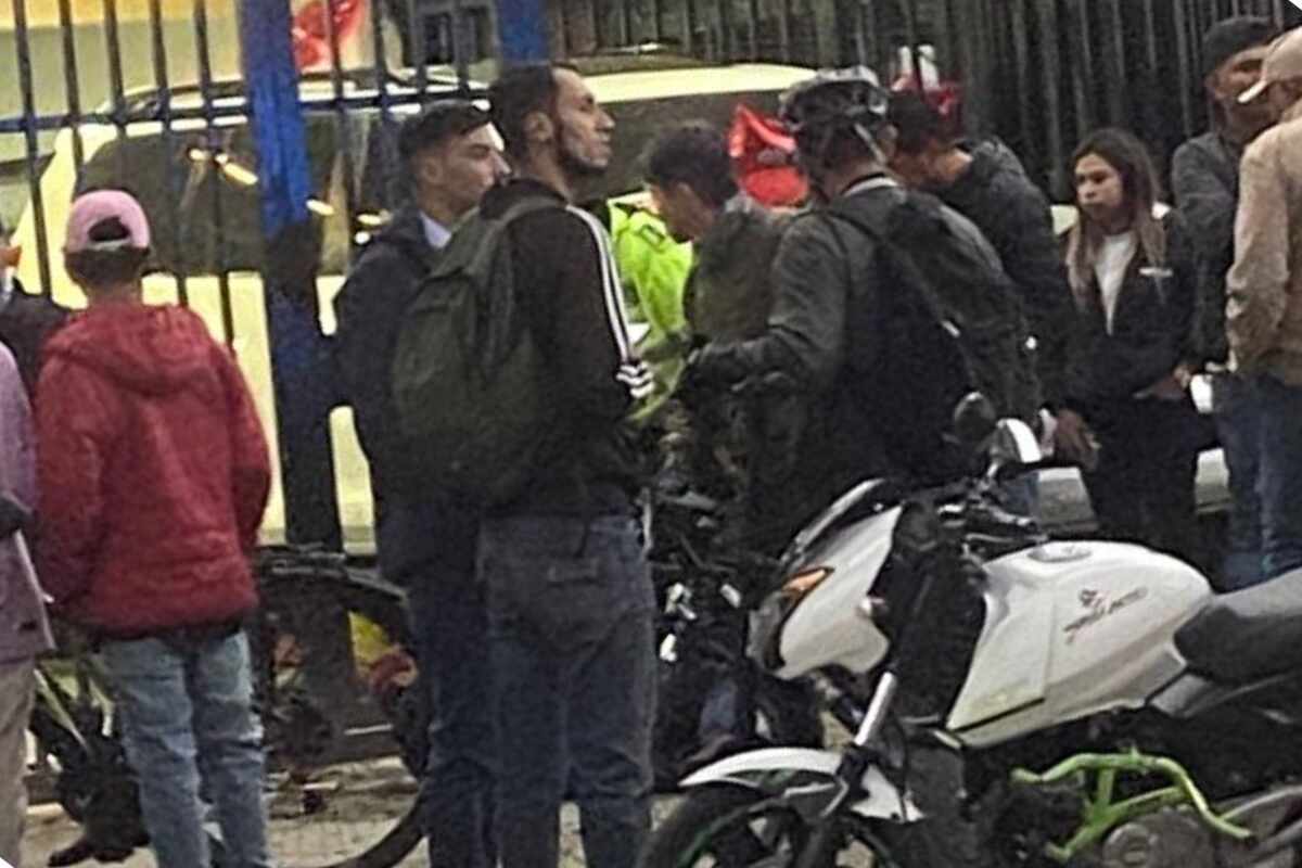 Dos personas resultaron heridas en una balacera en plena calle 26 de Bogotá