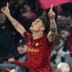 Dybala resucita al Roma y lo lleva a la semifinal