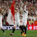 El Sevilla golea al United y recupera su magia en Europa