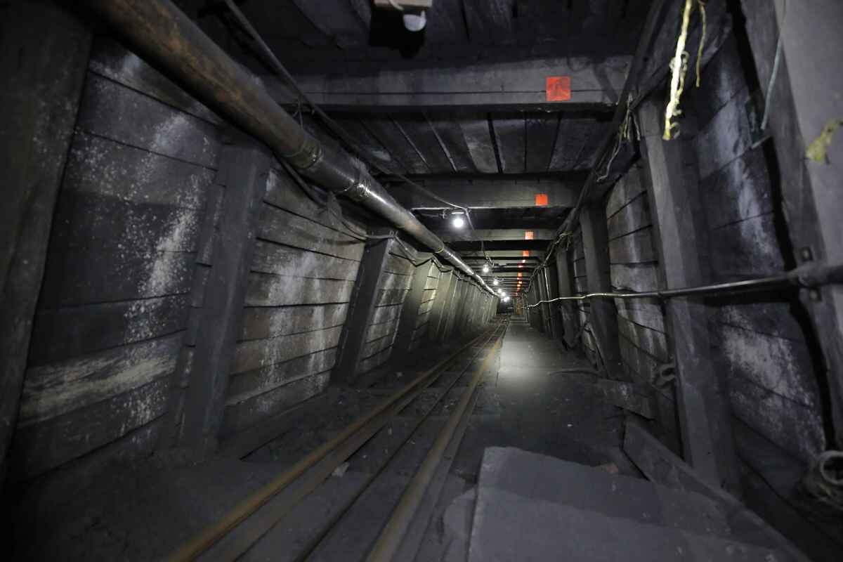 Más de 50 trabajadores fueron retenidos por delincuentes en mina de esmeraldas en Maripí