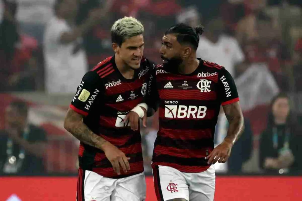 Flamengo con Sampaoli intentará aislarse en la cima de la Liga brasileña