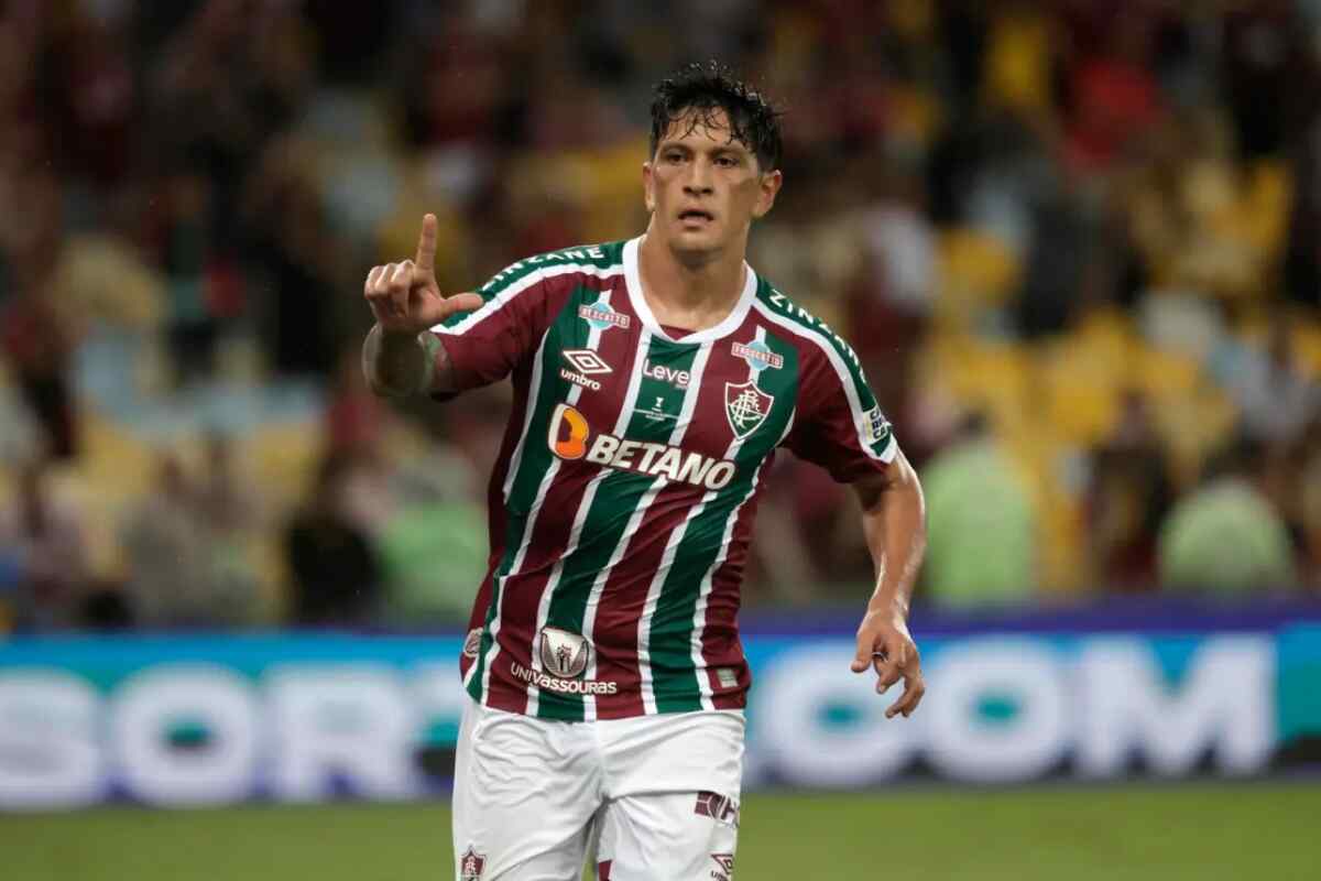 Fluminense, con el goleador Cano disparado, defiende liderato ante Fortaleza