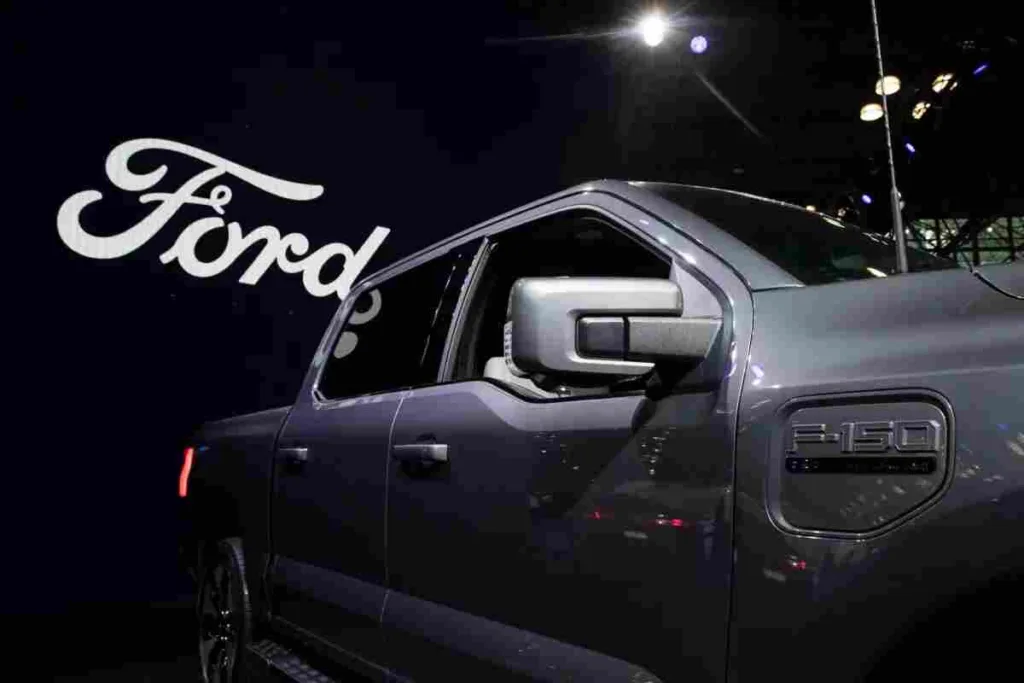 Ford se declara el fabricante de automóviles más estadounidense