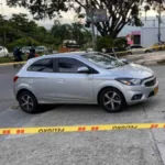 Policía retirado de 46 años es encontrado muerto en automóvil en Bucaramanga