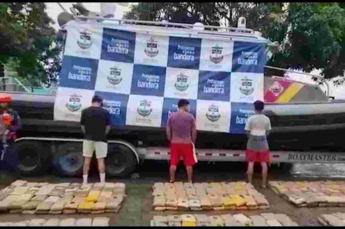 Incautan casi tres toneladas de marihuana en el Pacífico colombiano