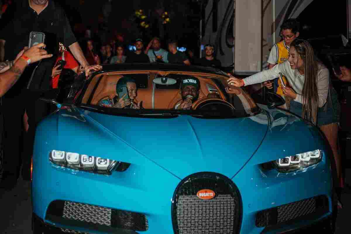 Llega a Medellín el primer Bugatti Chiron, propiedad de un joven empresario