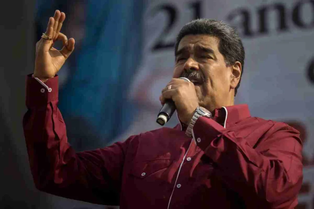 Maduro vuelve a asomar la posibilidad de adelantar elecciones presidenciales