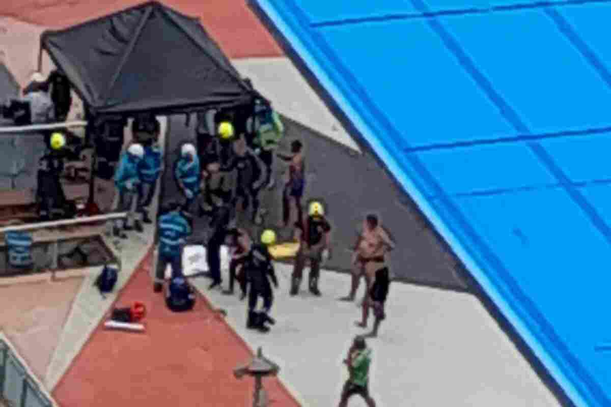 Mujer muere en piscina del complejo acuático de la Unidad Deportiva