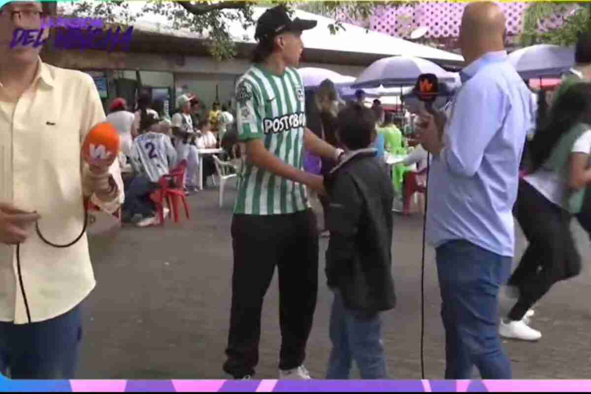 Periodistas de Win Sports huyen de disturbios en vivo durante transmisión del partido en Medellín