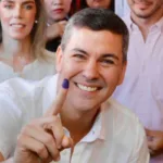 ¿Quién es Santiago Peña, el nuevo Presidente de Paraguay?