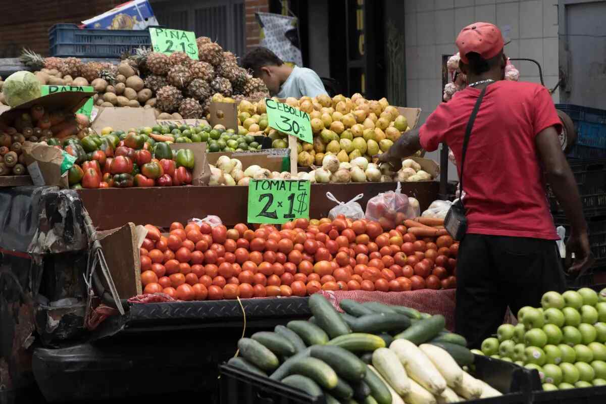 Un estudio académico estima que la economía en Venezuela crecerá 3,6 % en 2023